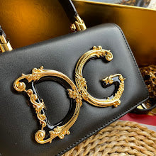 new-luxury-designer-bags-nm6870