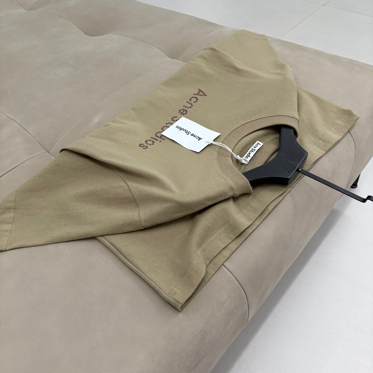 ACNE T-SHIRT