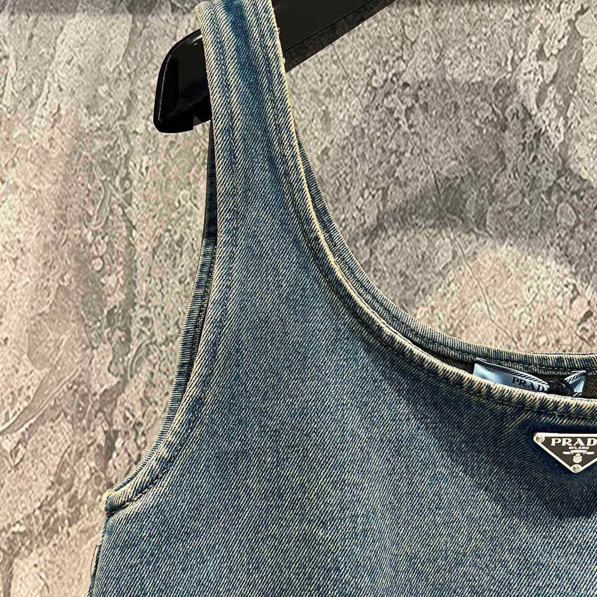 PD CROP TOP