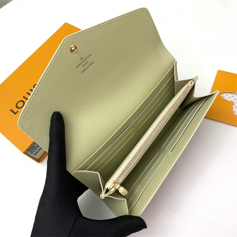 PHA - LOV Bags - 391
