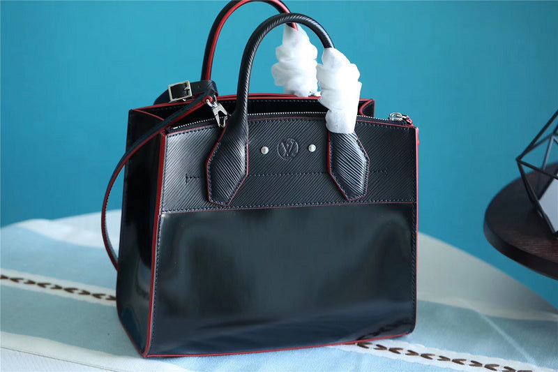 I W Fashion Lu-Vi bags - 8037