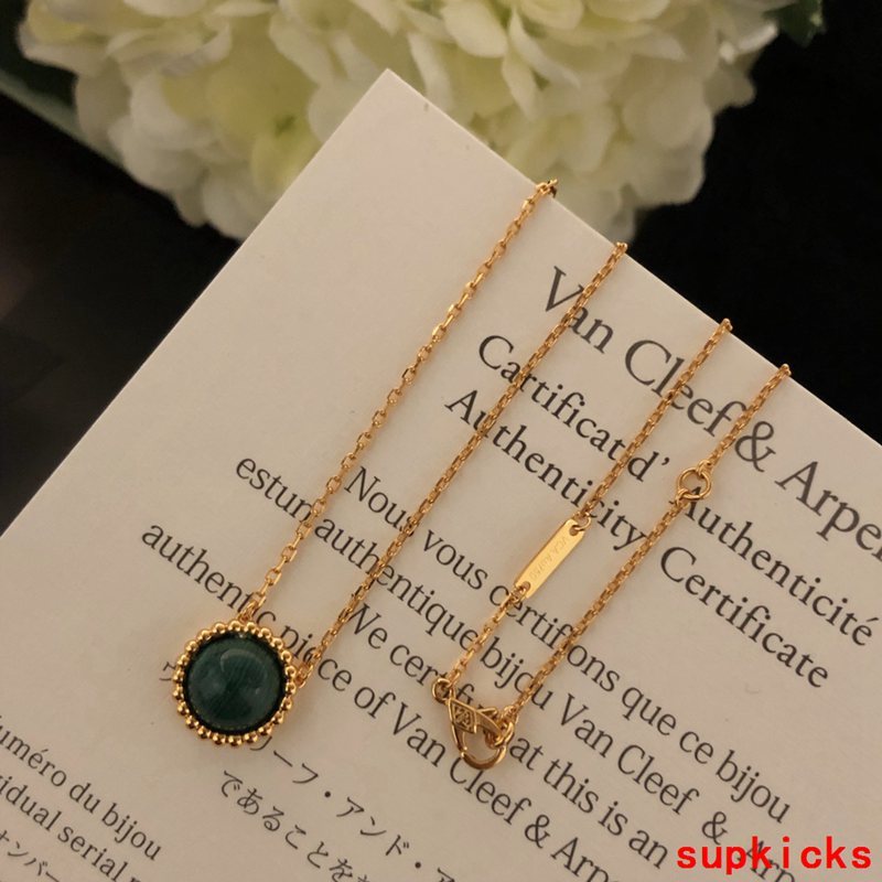 Van Cleef & Arples Jewelry