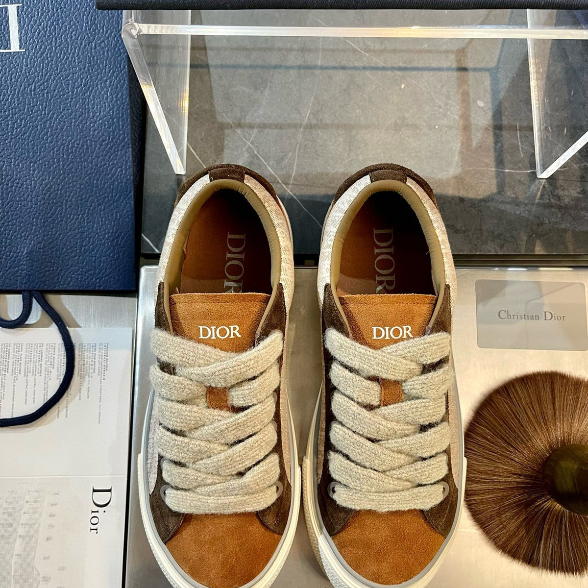 CD B33 SNEAKER