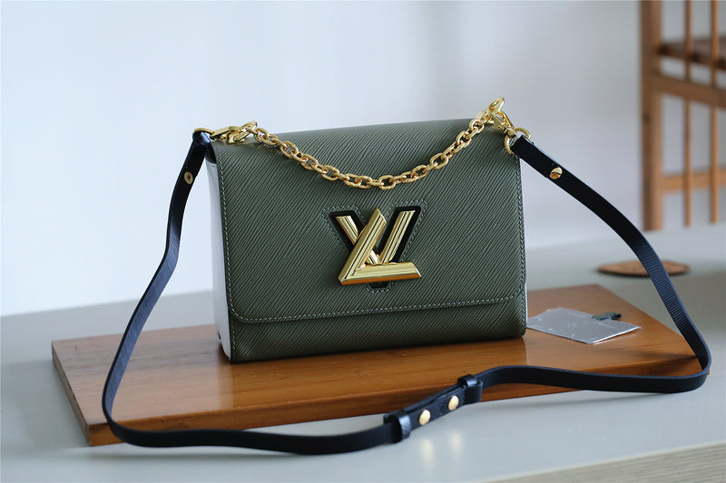 I W Fashion Lu-Vi bags - 8523