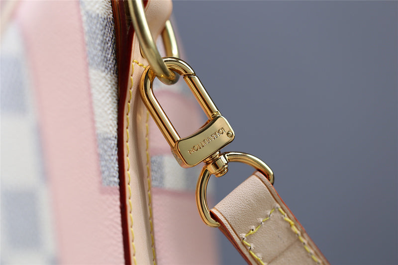 I W Fashion Lu-Vi bags - 8167