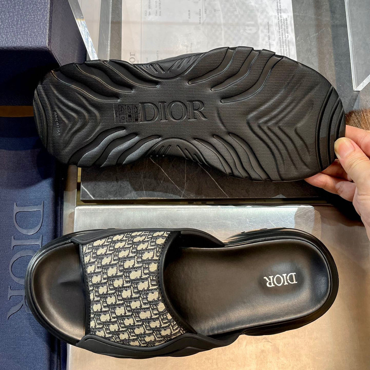 CD H-TOWN SANDALS