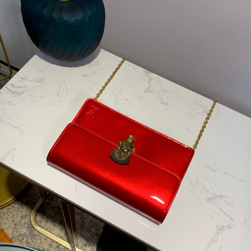 I W Fashion Lu-Vi bags - 9139