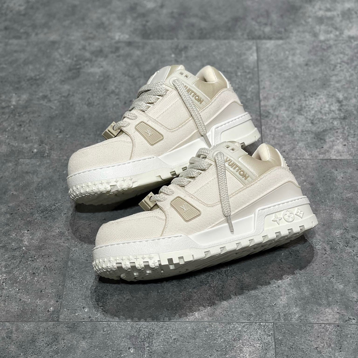 LOU TRAINERS