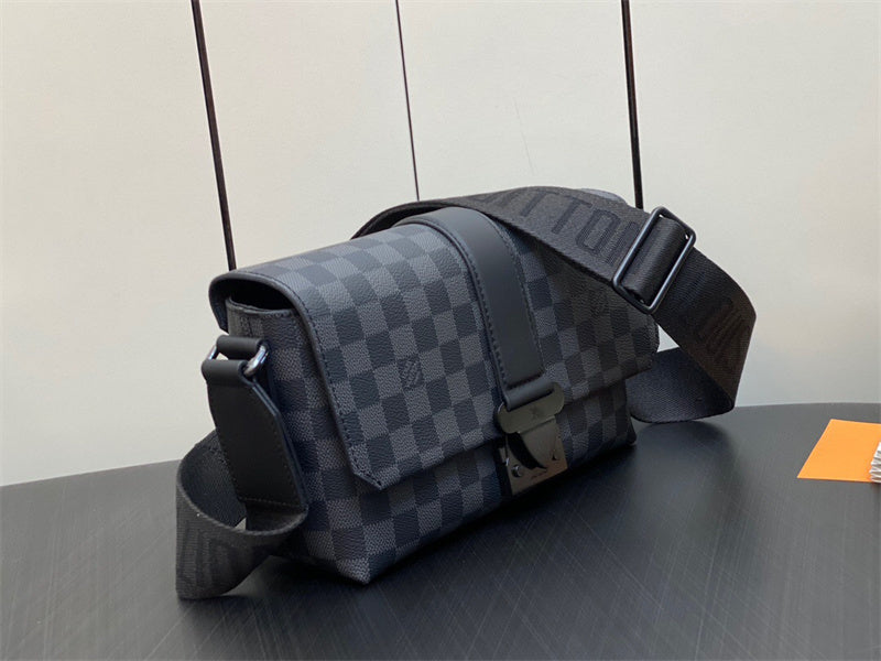 PHA - LOV Bags - 426