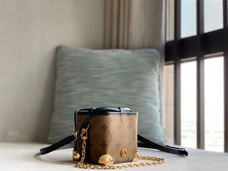 PHA - LOV Bags - 447