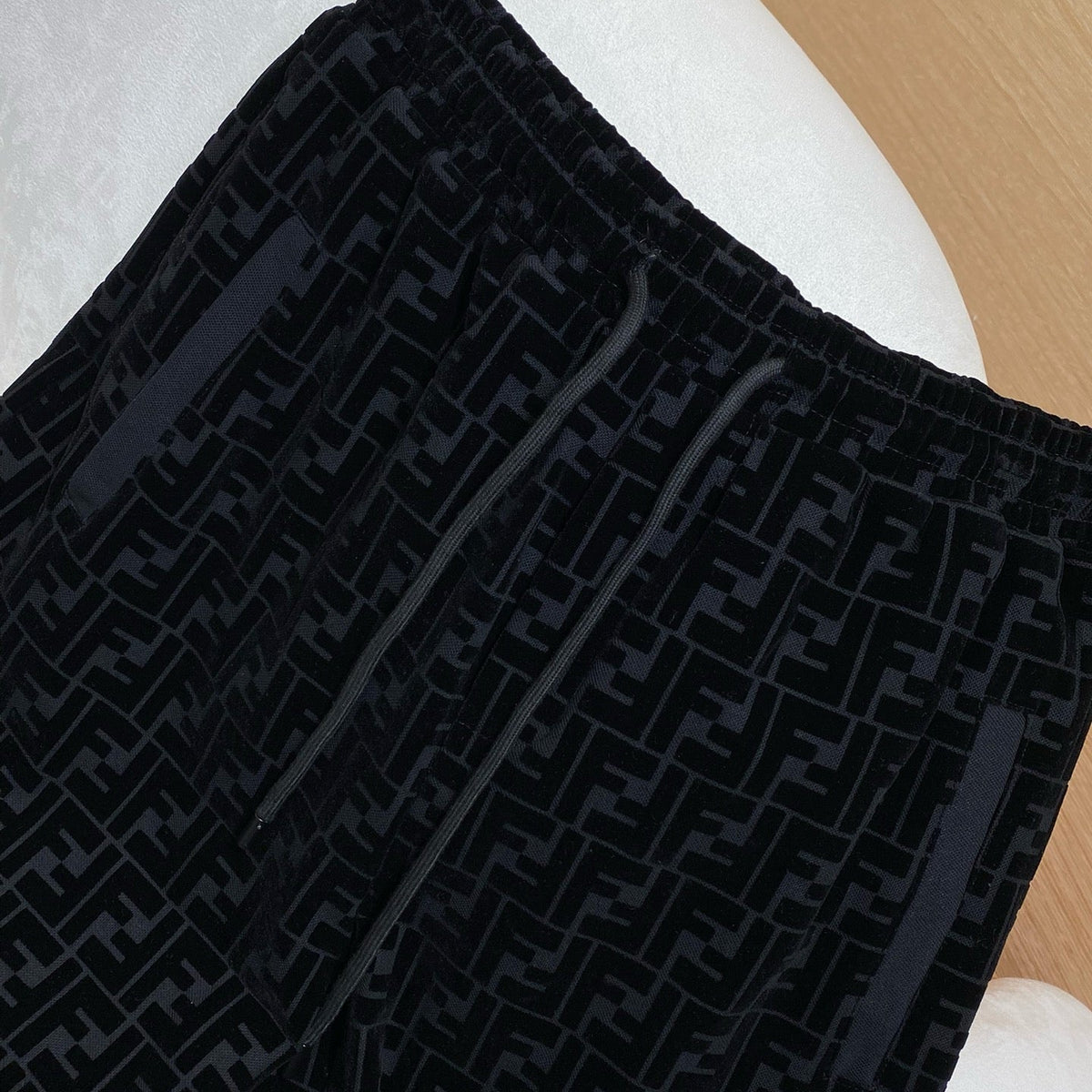 FEN SHORTS
