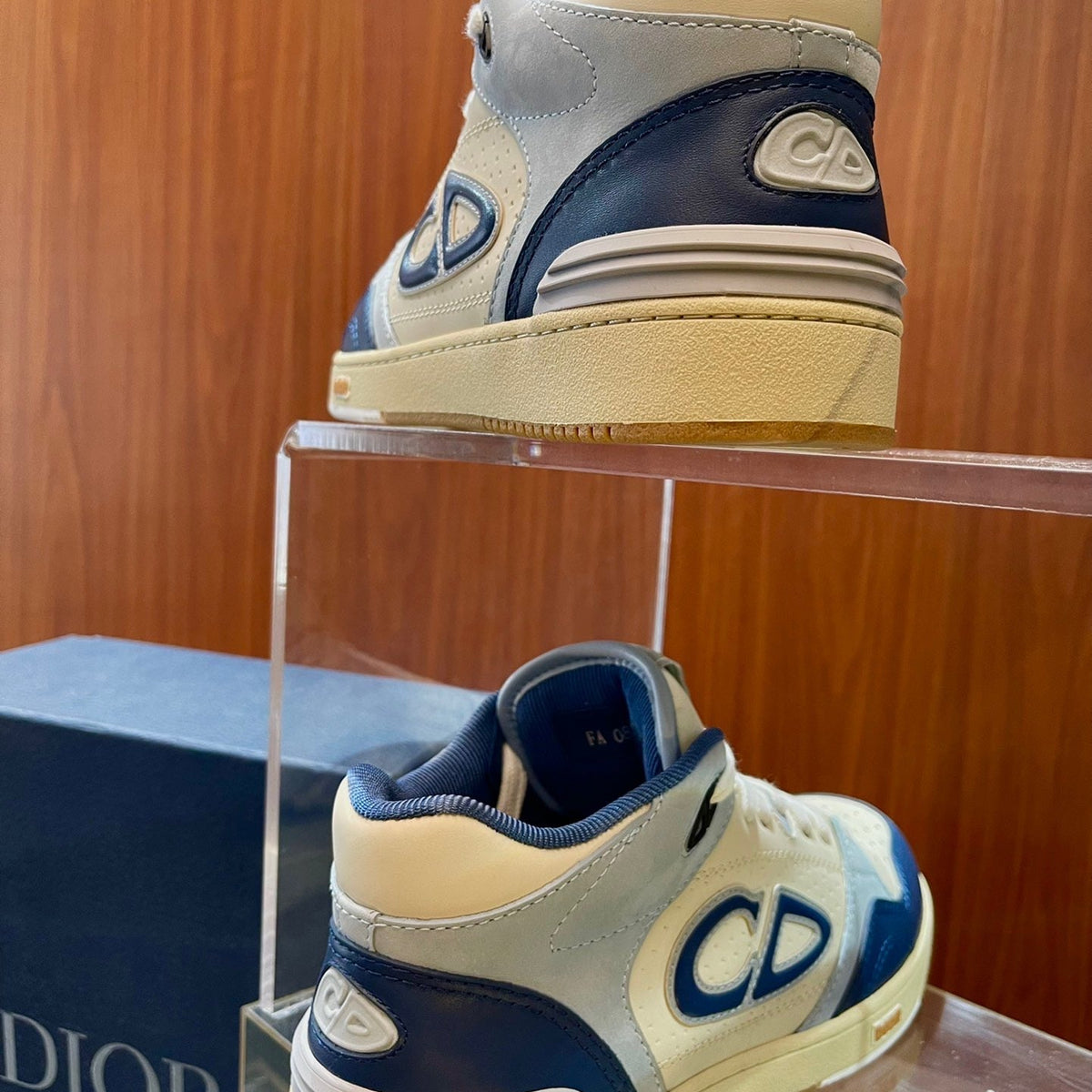 CD B57 SNEAKER