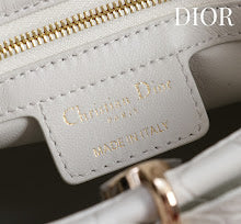 new-luxury-designer-bags-nm7534