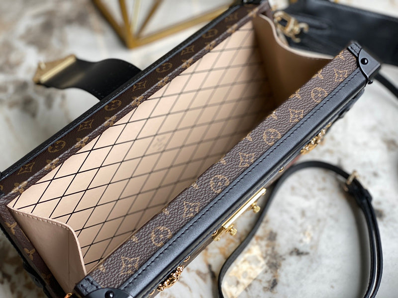 I W Fashion Lu-Vi Bags - 16681