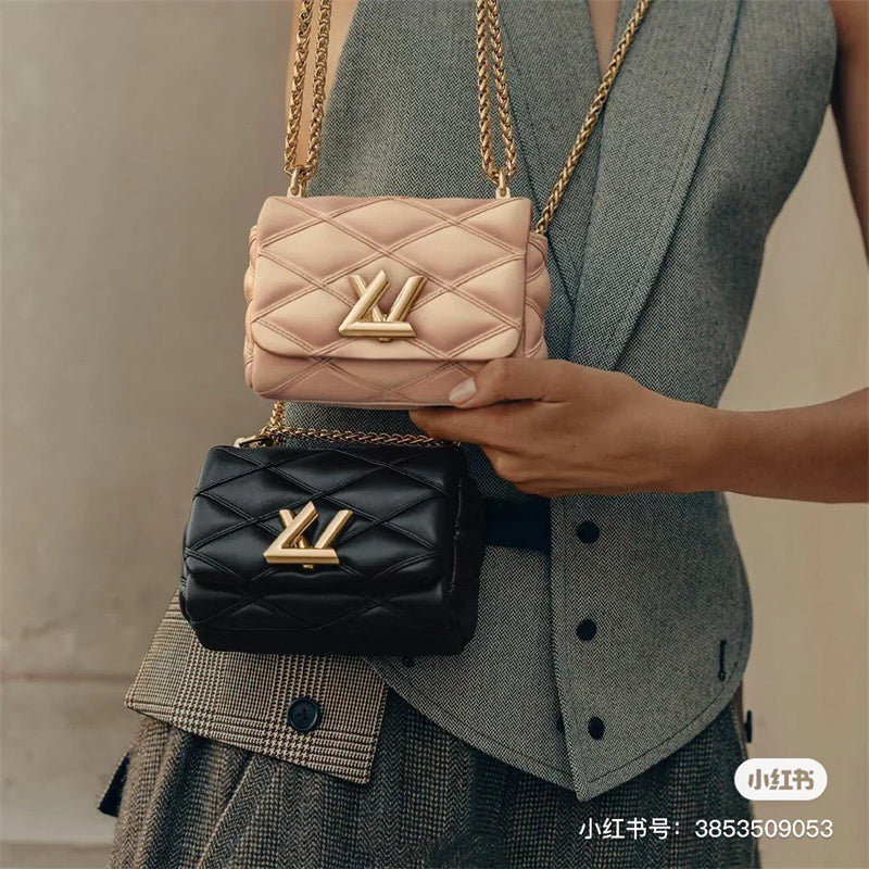 PHA - LOV Bags - 475