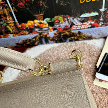 new-luxury-designer-bags-nm6759