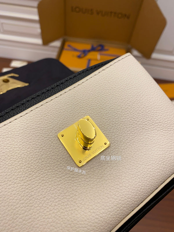 I W Fashion Lu-Vi bags - 17234