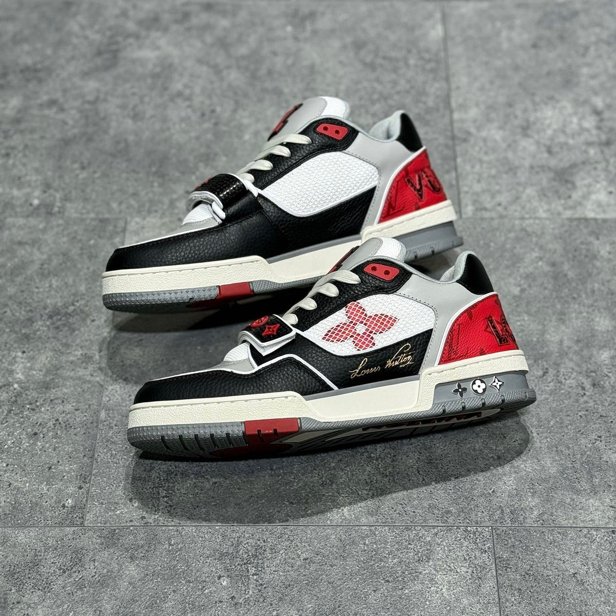 LOU TRAINERS