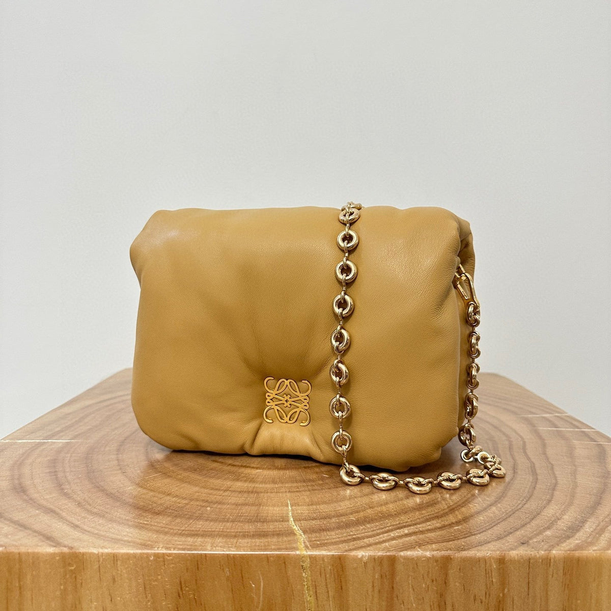 LOEW PUFFER GOYA BAG