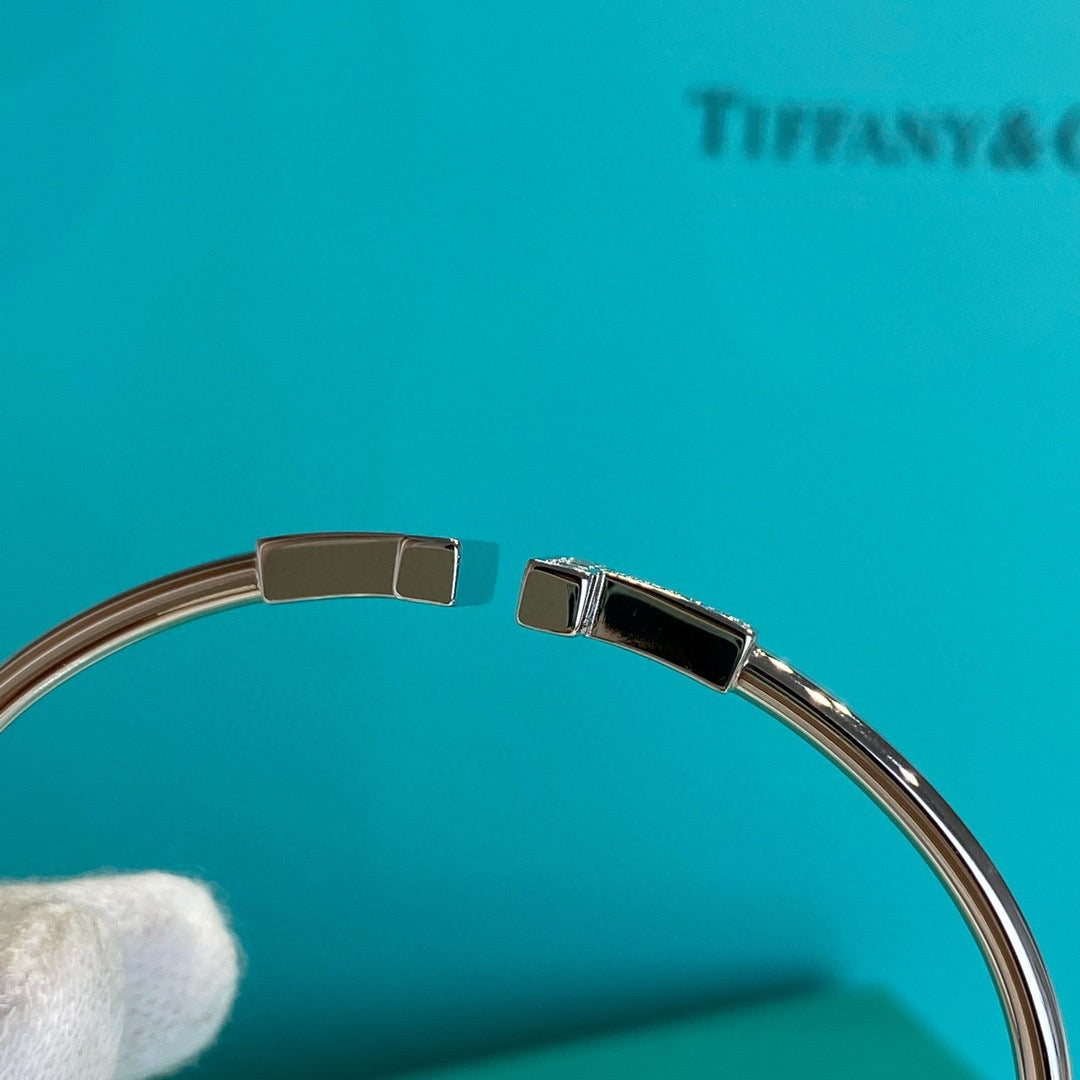 TIFF BRACELET