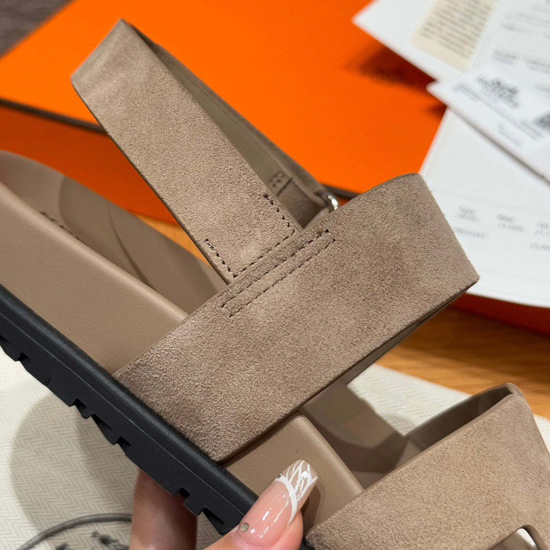 HERM GENIUS SANDALS