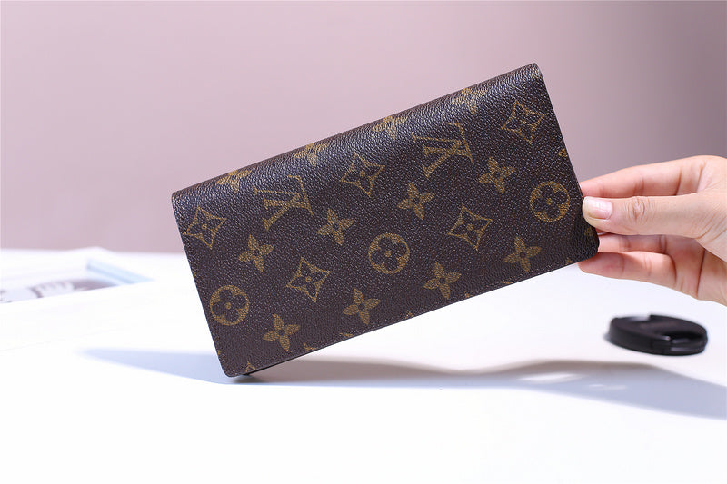 I W Fashion Lu-Vi bags - 11041