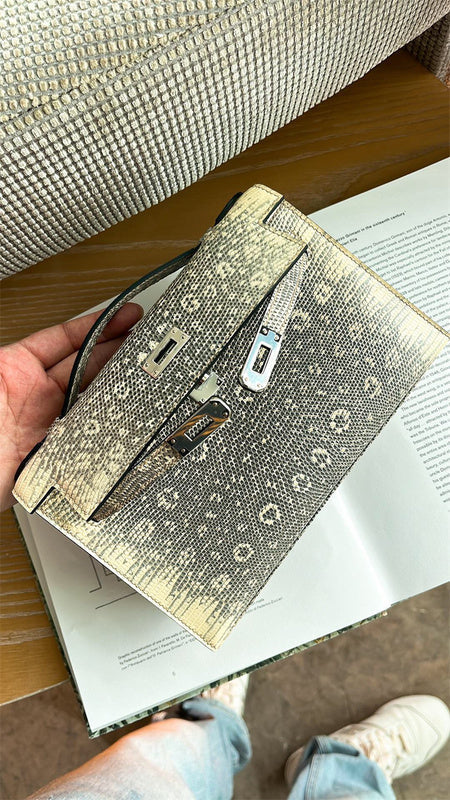 PHA - HMS Bags - 587