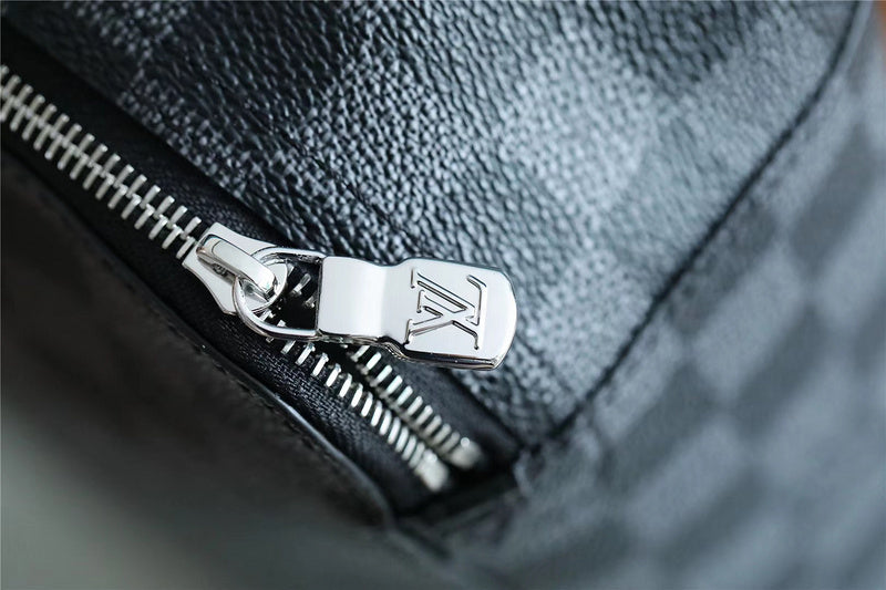 I W Fashion Lu-Vi bags - 11326