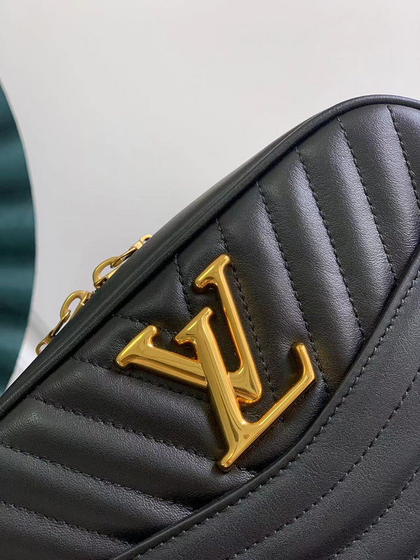 I W Fashion Lu-Vi bags - 17056