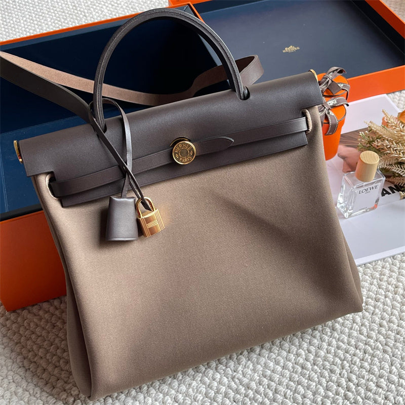 PHA - HMS Bags - 011