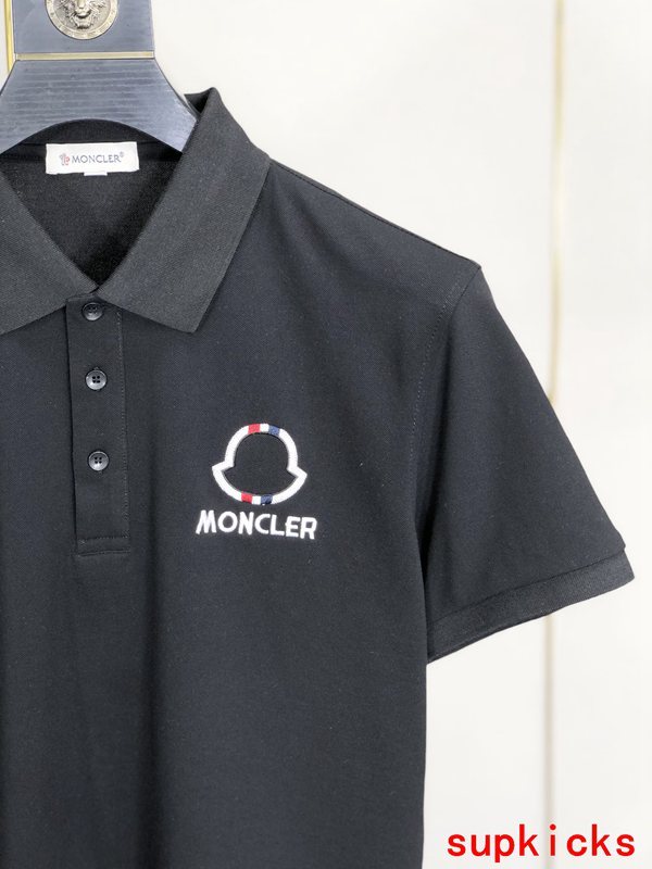 Moncler Luxury Cloth