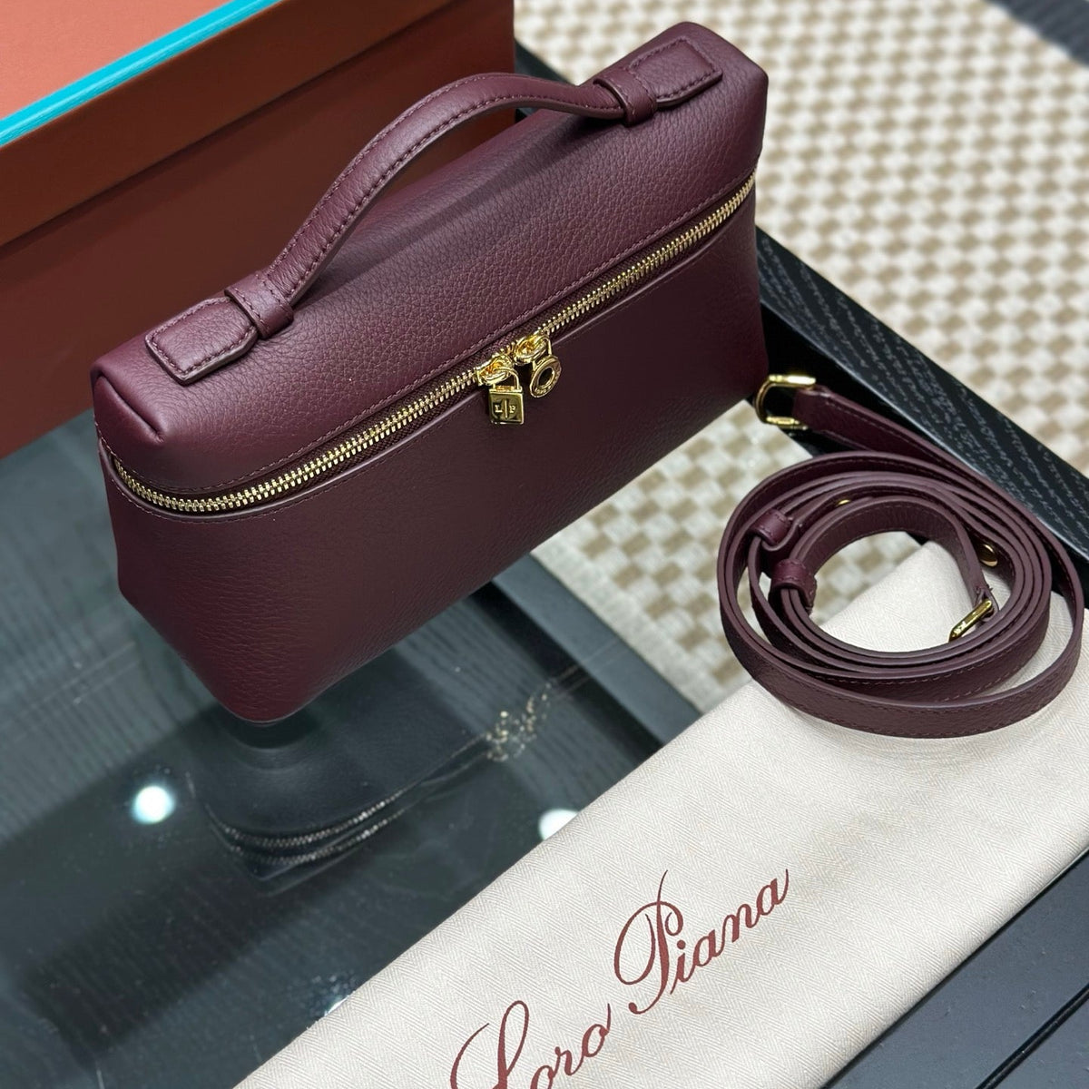 LORO P EXTRA POCKET L19 BAG