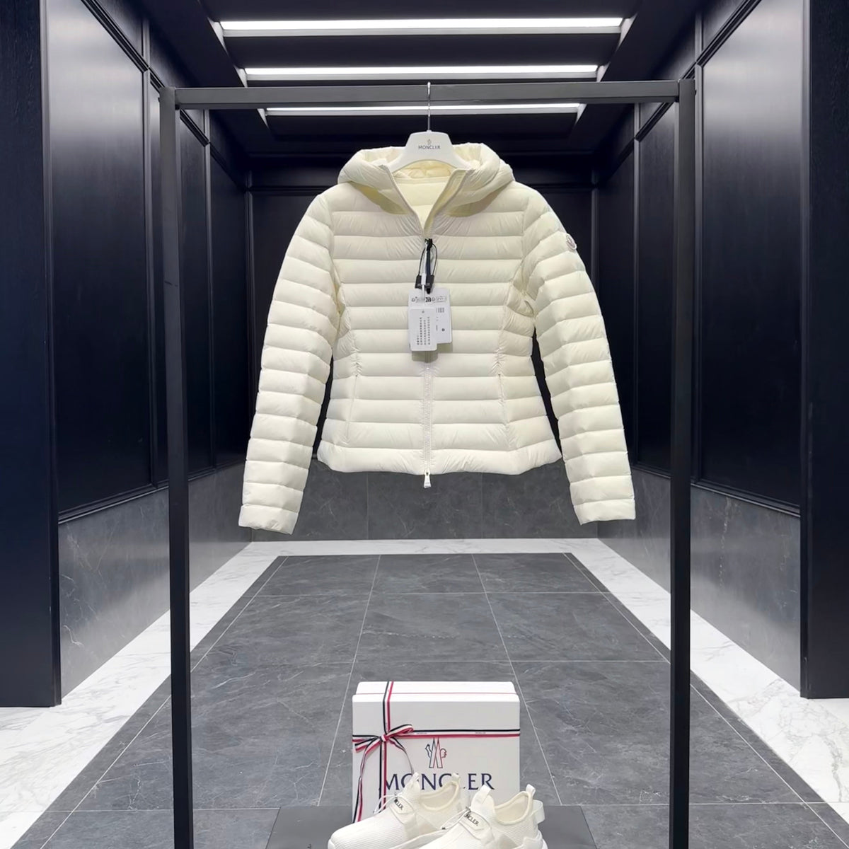 MONC IGE JACKET