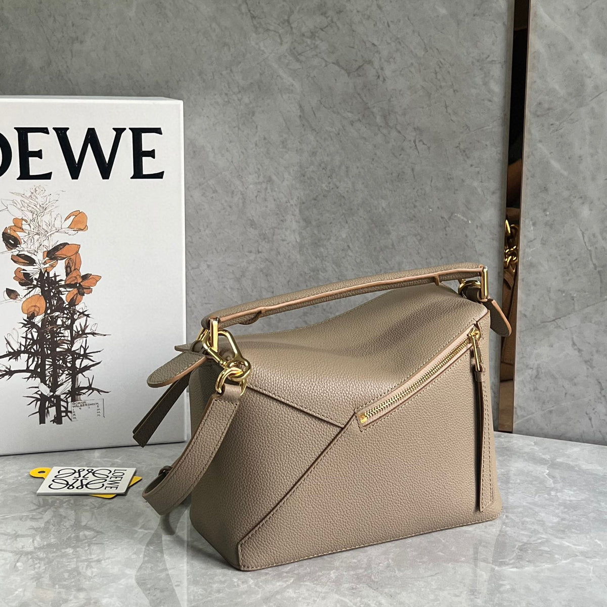 LOEW SMALL PUZZLE EDGE BAG