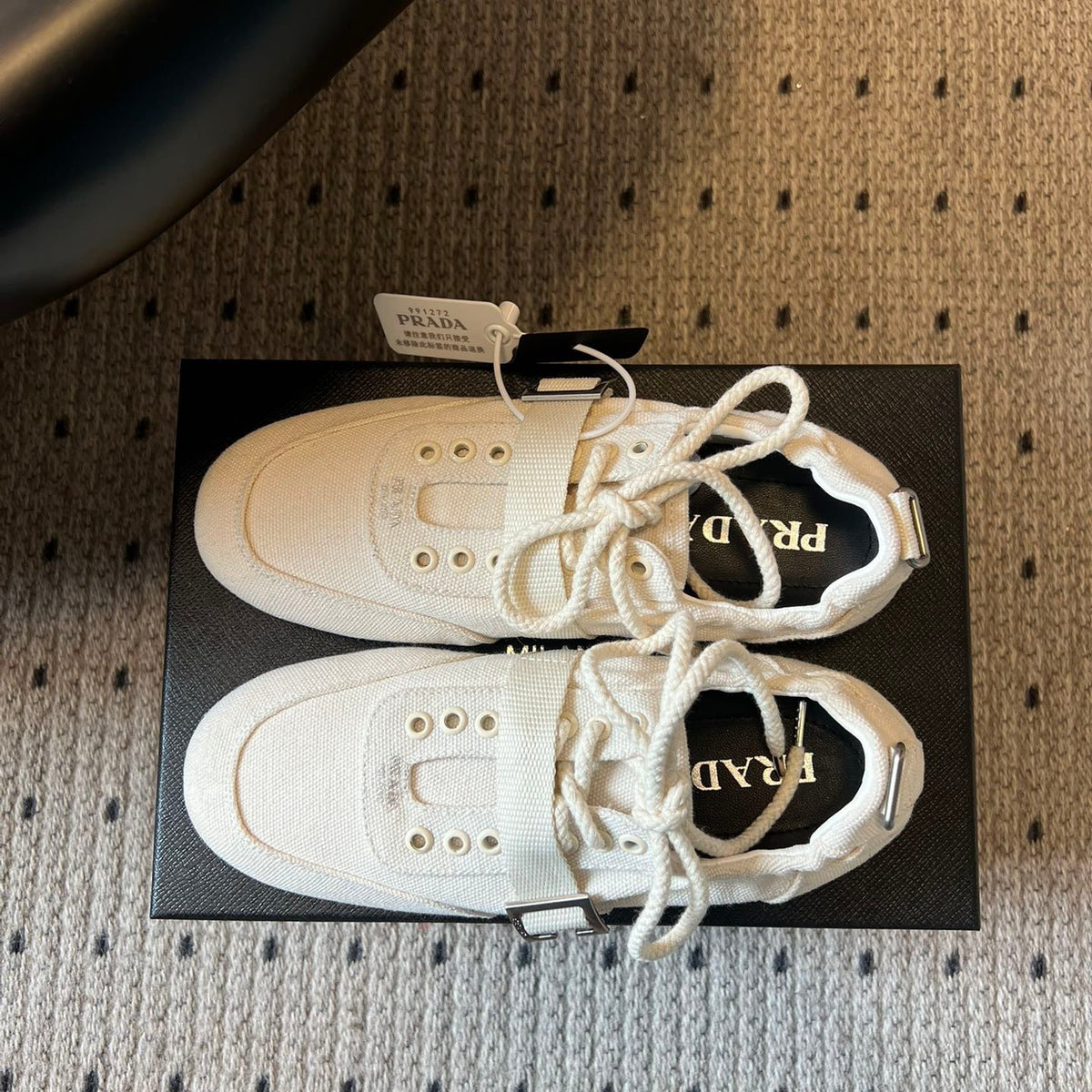 PD COLLAPSE SNEAKERS