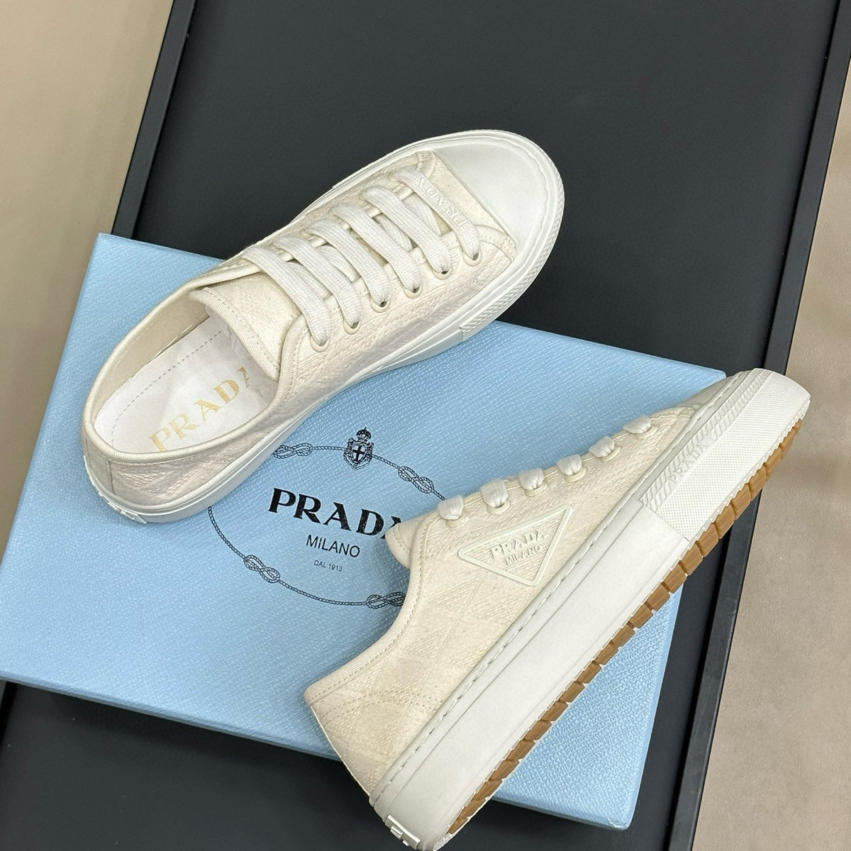 PD SNEAKERS