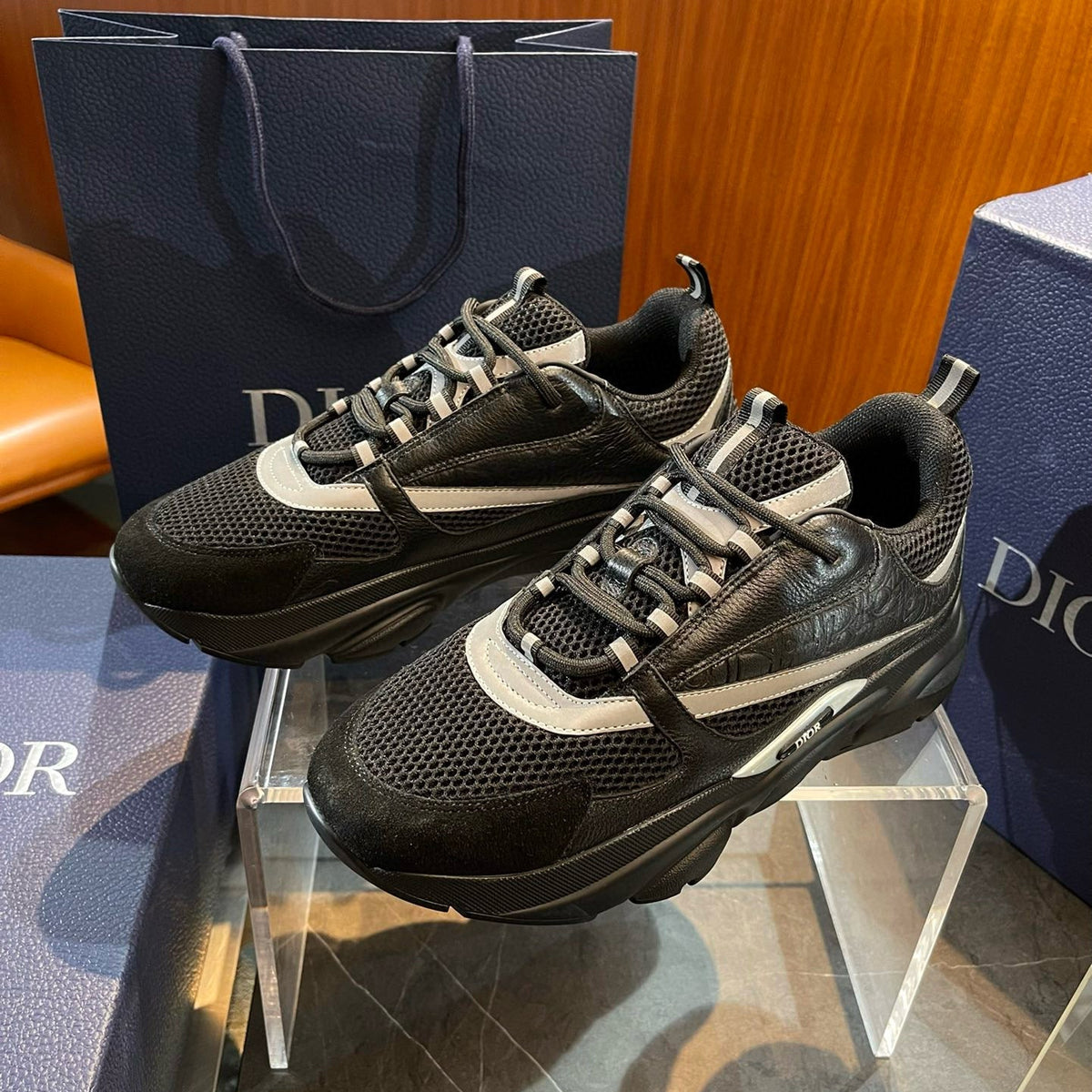 CD B22 SNEAKERS