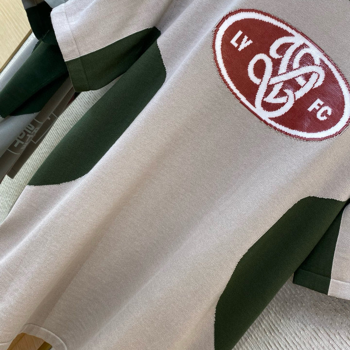 LOU T-SHIRT