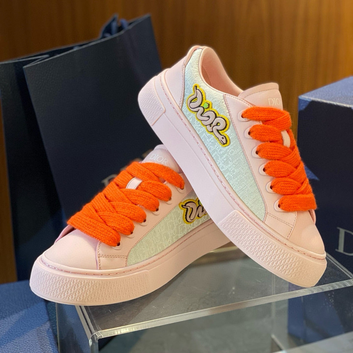 CD B33 SNEAKER