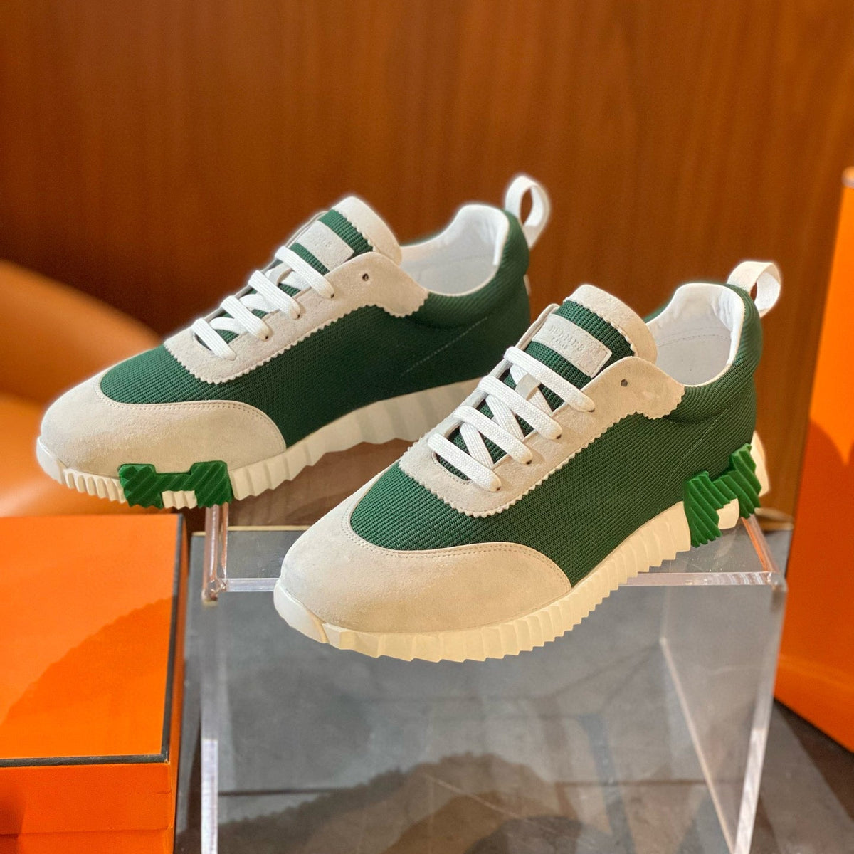 HERM BOUNCING SNEAKERS