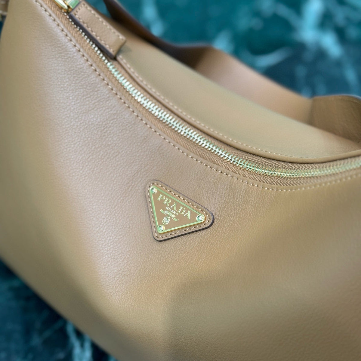 PD AIMEE LARGE SHOULDER BAG