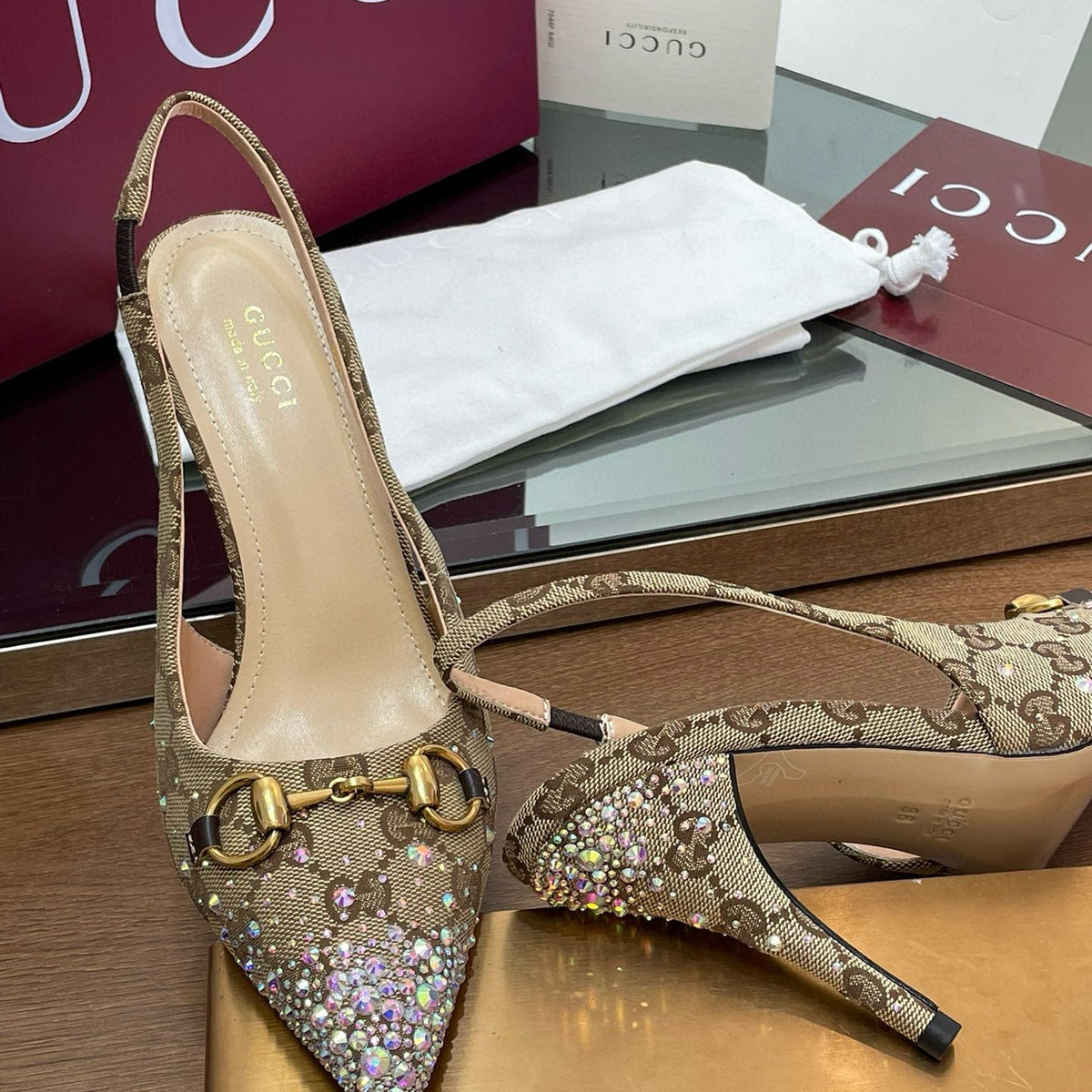 GG HEELS