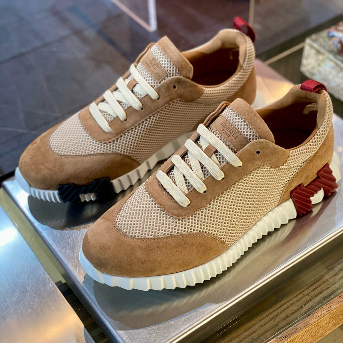 HERM BOUNCING SNEAKERS