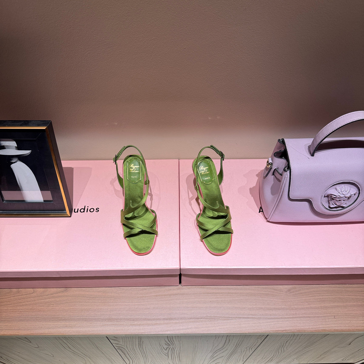 ROGER V HEELS