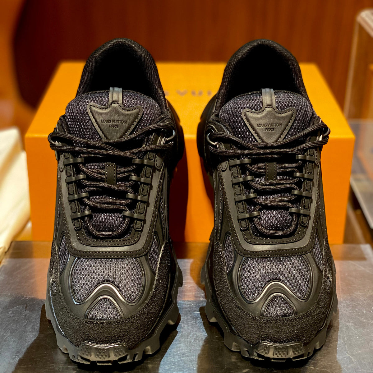 LOU SUMMIT SNEAKERS