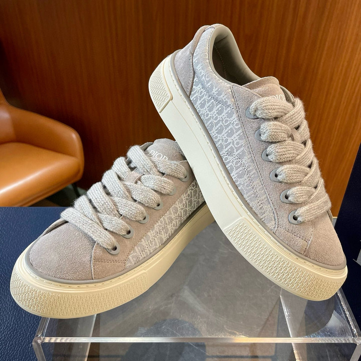 CD B33 SNEAKER