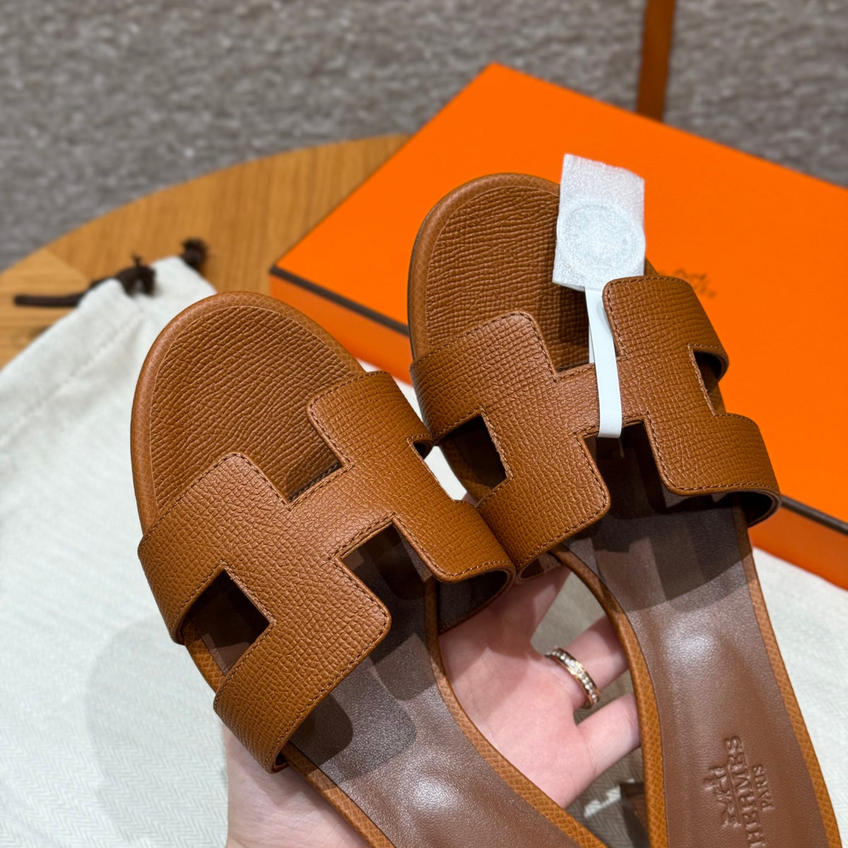 HERM OASIS SANDALS