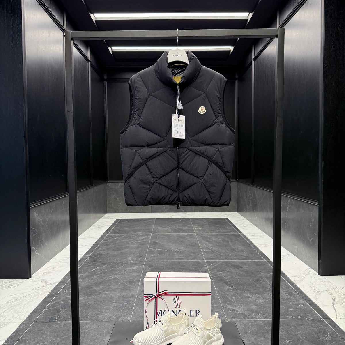 MONC VENDAVEL VEST