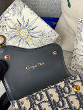 new-luxury-designer-bags-nm7434