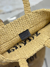 new-luxury-designer-bags-nm2097